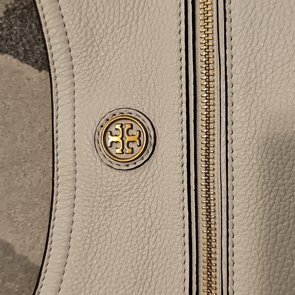 Tory Burch  Leather Shoulder Bag In White Color